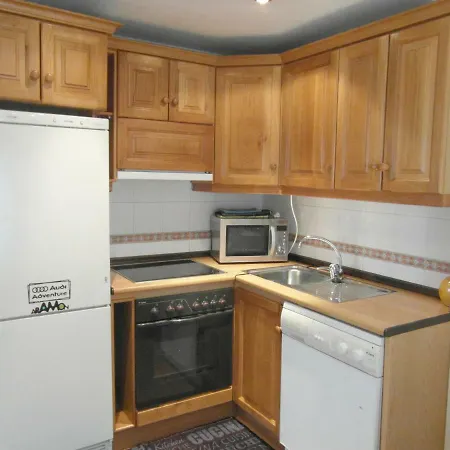 B18 - Edif Perramo - Villmor * 베나스크